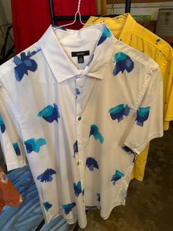 Rarely worn men’s shirts, large short sleeve
