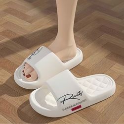 Reality White Slide Sandals — EU 36–37 / 240 mm — Women’s US 6–7 — New