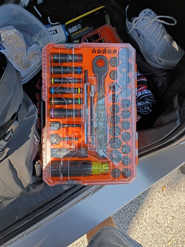 Klein Tools Socket/Screwdriver Set "Brand New"