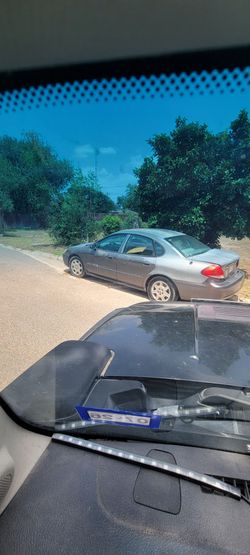 2005 Ford Taurus