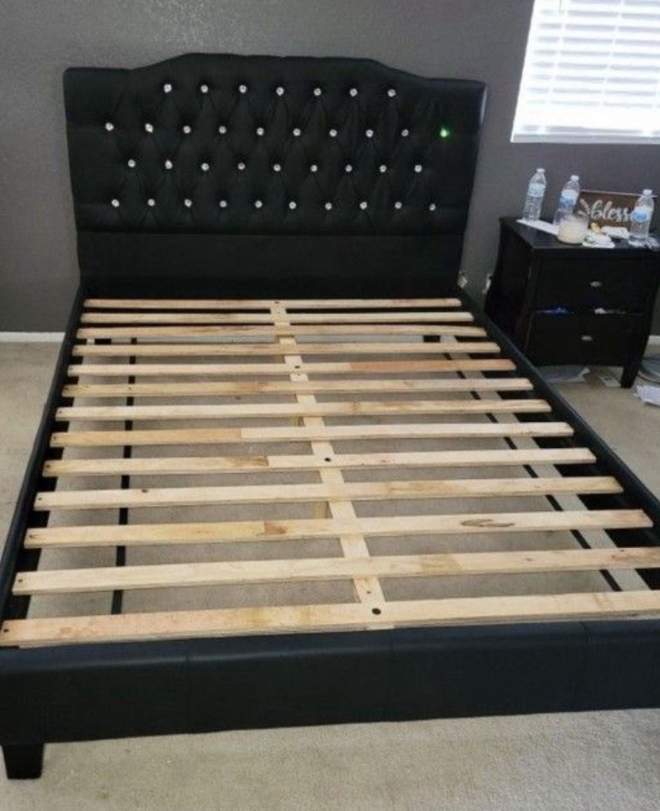 Queen Bed Frame Mattress