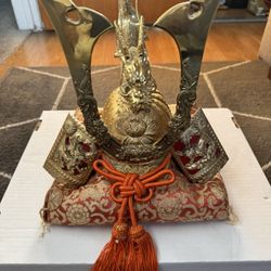 Japanese Samurai Kabuto helmet featuring Dragon Vintage