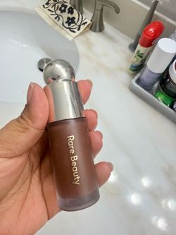 Rare Beauty Soft Pinch Liquid Contour – Tranquil – NEW 💕