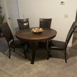 Hardwood Brown Rustic Round Dining Room Set