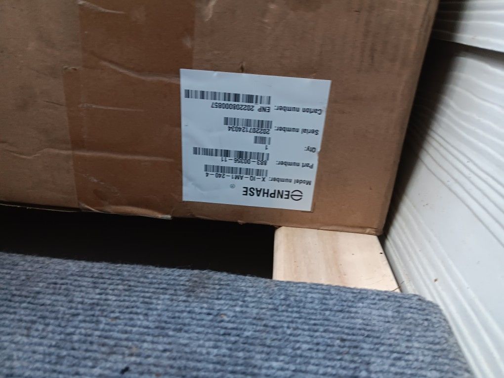 Brand NEW IN BOX ENPHASE 240V A/C COMBINER BOX FOR IQ7-IQ8+