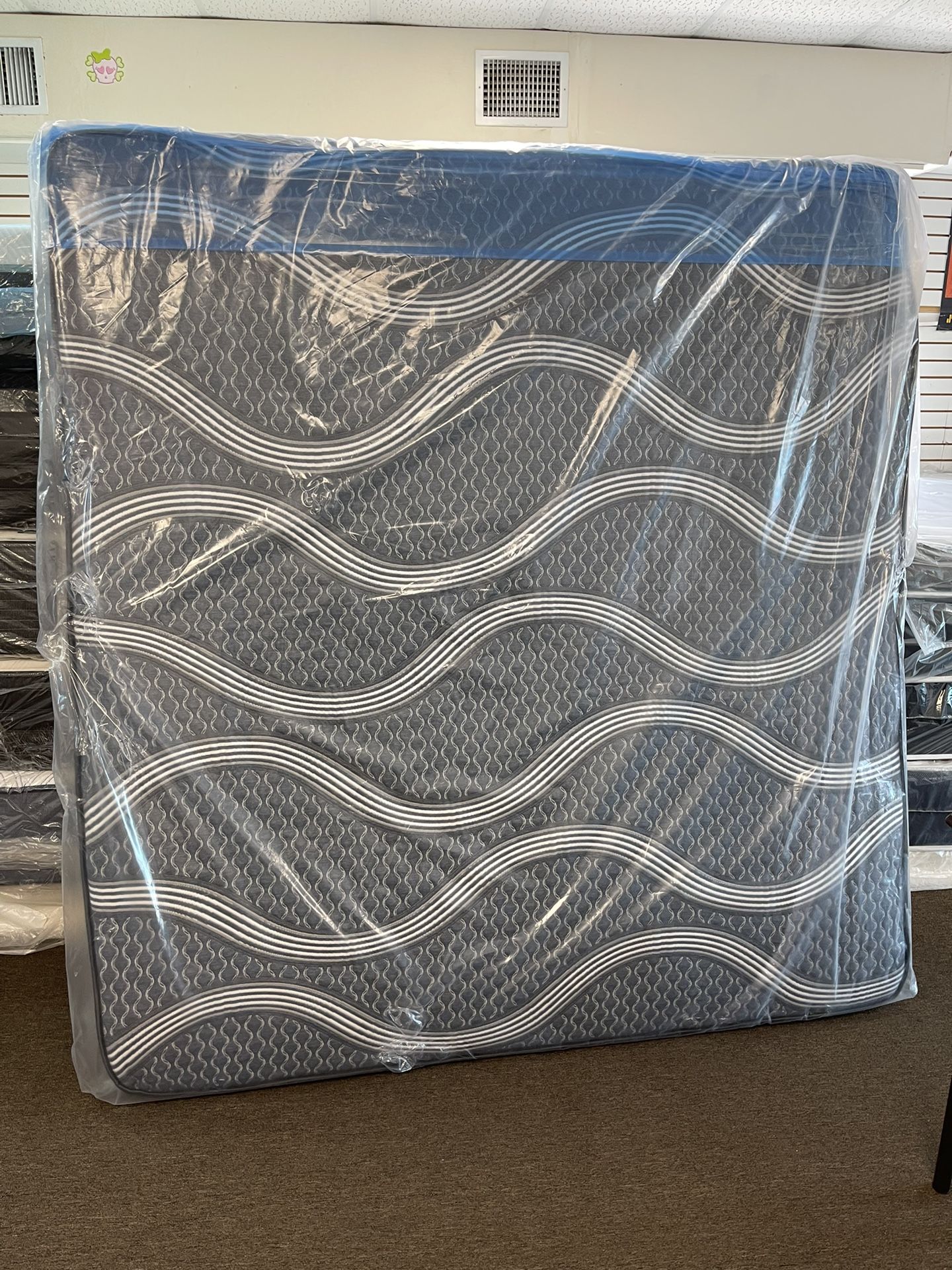 🎊🎉KING SIZE EUROTOP KING SIZE MATTRESS 🎊🎉