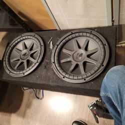 2 12" Kicker Comp vx In A Box