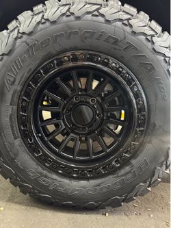 BFGoodrich KO2 285/70R17 + KMC KM557 Limited Edition 17x8.5 6x139.7 -10 | Installed Bundle Deal