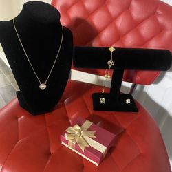 Fashion Jewelry Box 3 Pcs ( Earrings, Bracelet & Necklace)