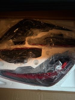 Toyota Camry OEM tail light