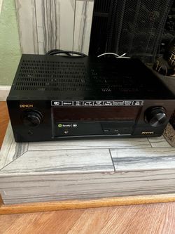 (BRAND NEW) Denon AVR-X2200W receiver