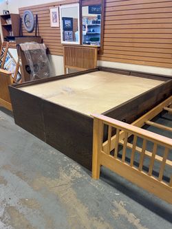 Queen storage platform bed (in store)