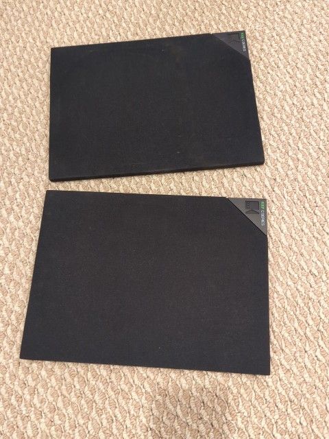 KEF C20 Speakers Black Grills MINT Condition