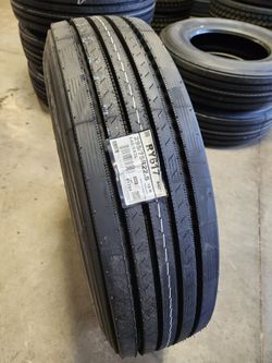 Semi-Truck STEER Tires Yokohama RY617  295/75/22.5 16ply