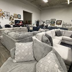 OVERSTOCK SALE!! Sectionals Sofas Couches NEW IN BOX