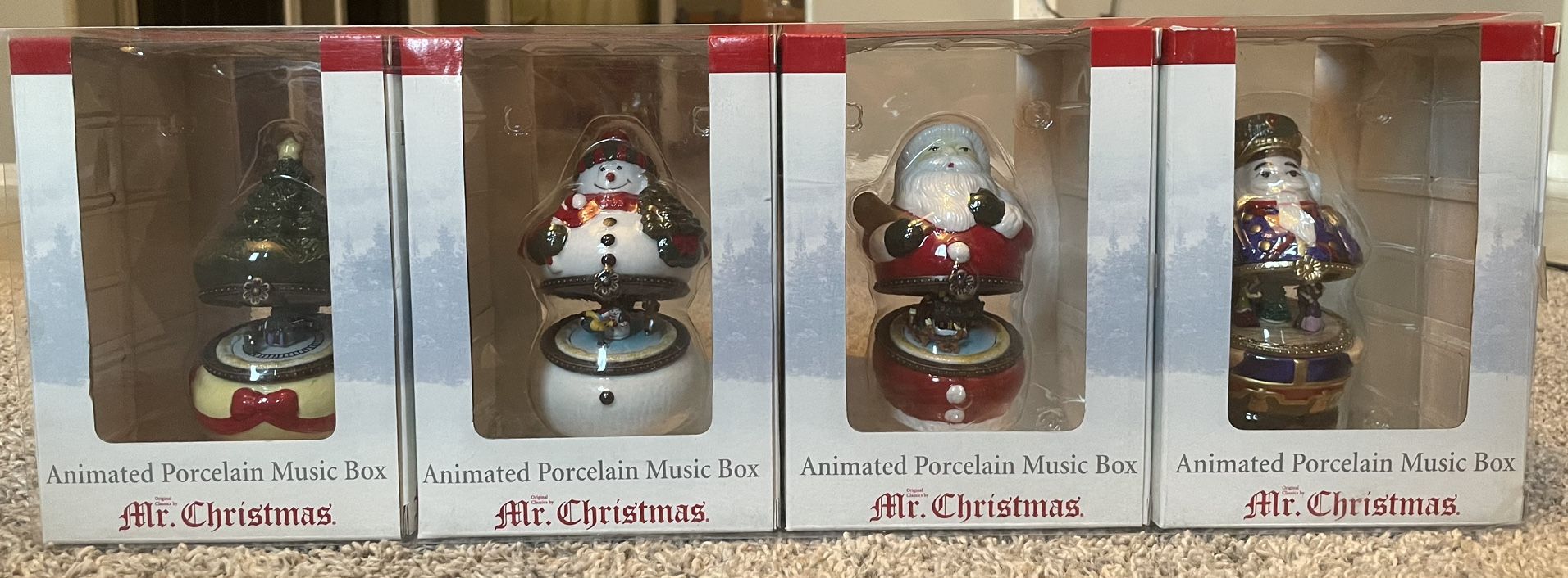 Animated Porcelain Music Box  Set