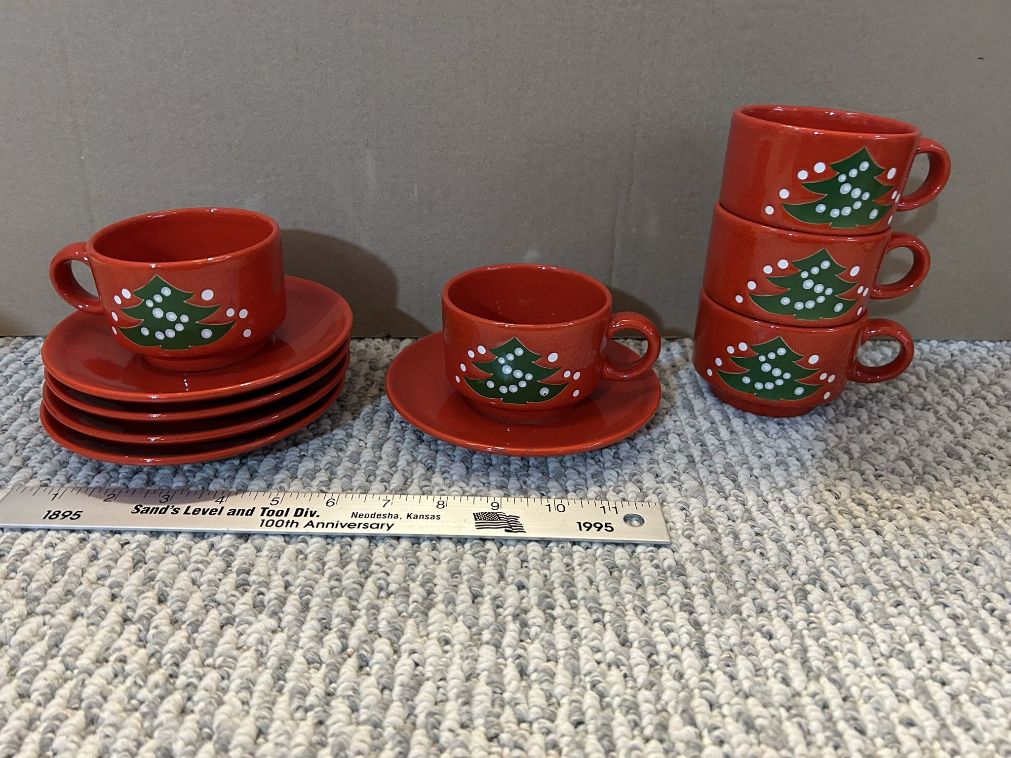 Vintage Waechtersbach West Germany Cup and Saucer Christmas Tree Red Coffee Tea set, 10 PCs.