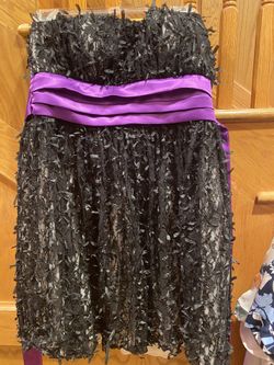 Great dress for Halloween costume size 11 with tags