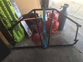 Bed tire carrier
