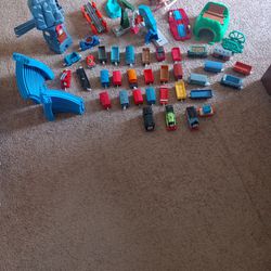 Thomas Trains Stuff Lot