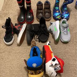 Boys Shoes Size 11, 12/13 