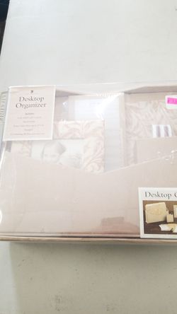 Desktop organizer