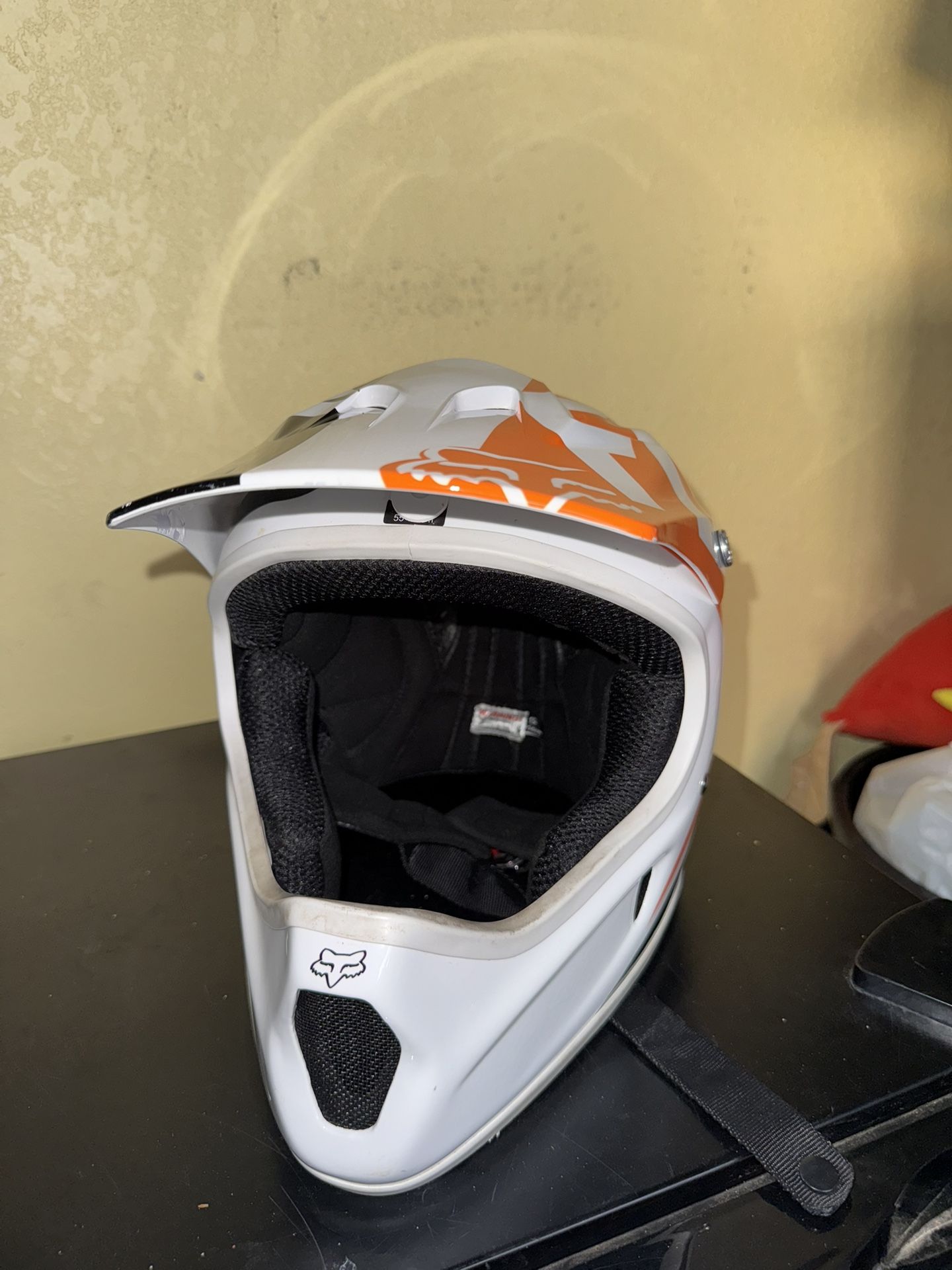 Helmet Fox Size Small 