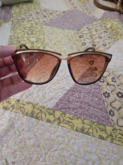 Womans sunglasses