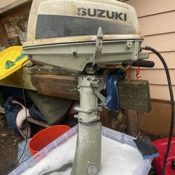 Suzuki, Dt8 8 hp two stroke outboard motor