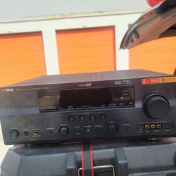 Yamaha R-661 Digital Cinema Receiver 