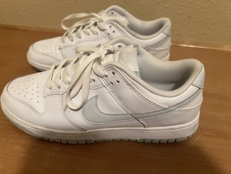 Men’s Nike Dunks 9.5