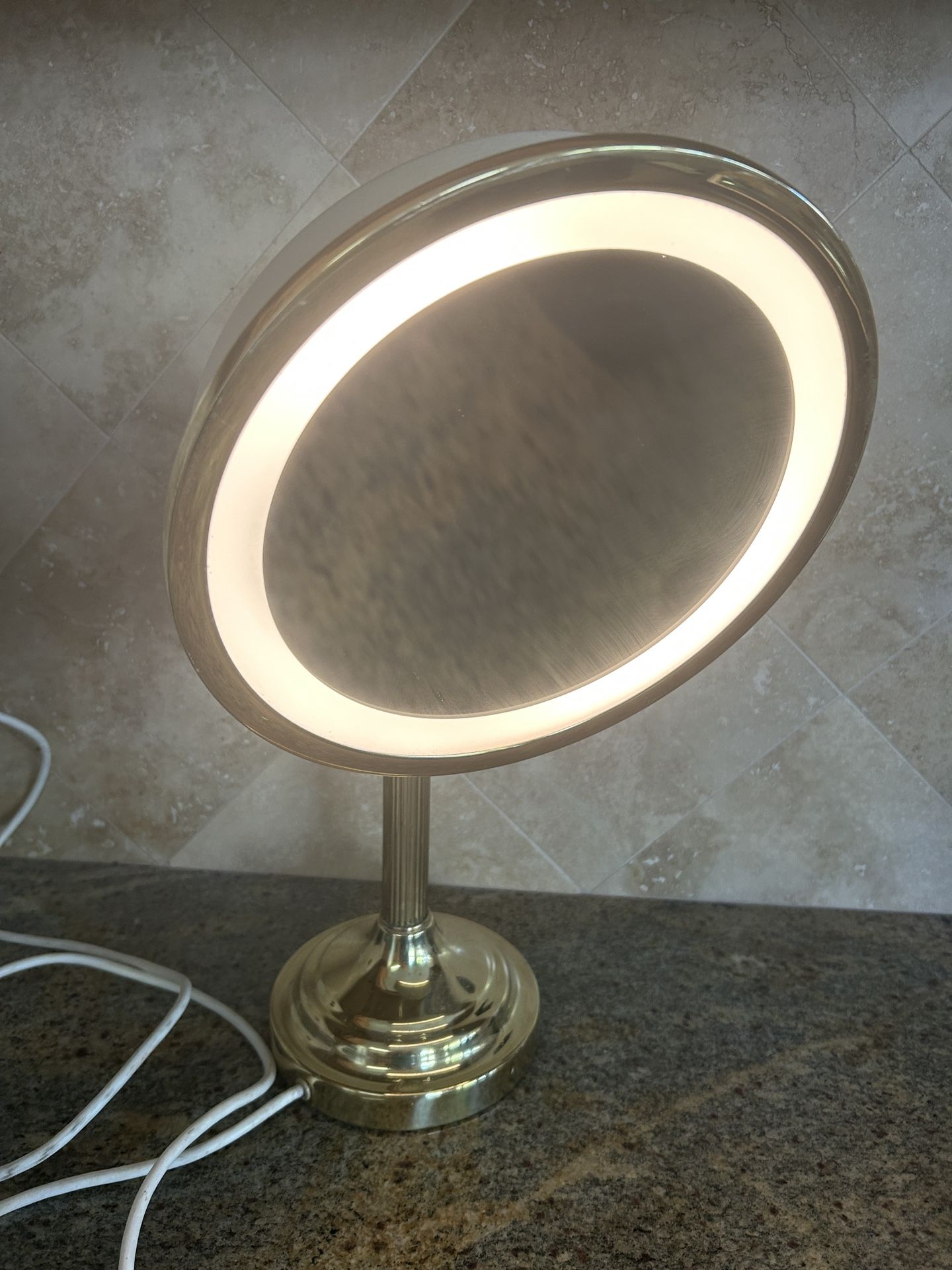 Gold Magnifying Mirror Vanity Makeup Mirror Tabletop