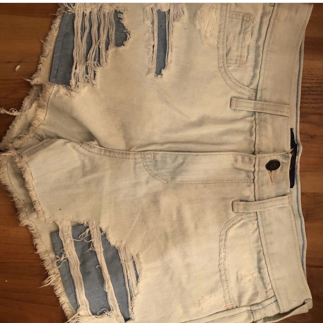 Size 3 Hollister shorts