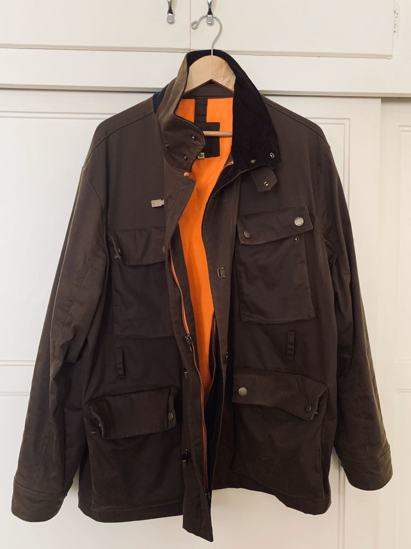 Orvis waxed jacket got it for 300. Reduced to 100.00 for Sale in West