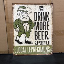 Old metal Tin sign in good condition👍🏻16”x13”