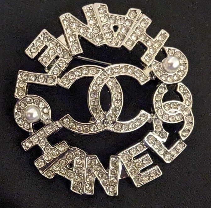 CC SILVER PIN
