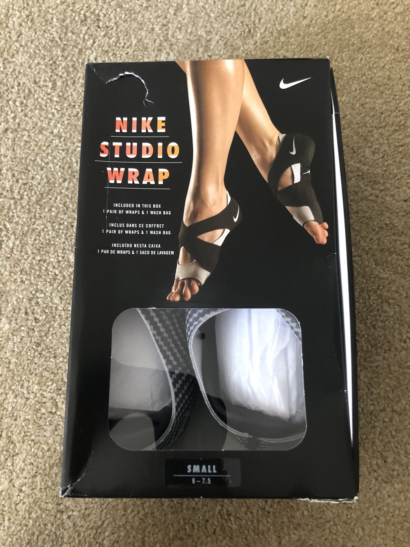 map Vulgariteit James Dyson Nike Studio Wrap Yoga Shoe, Small for Sale in Seattle, WA - OfferUp