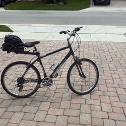 7 Speed Diamond Hybrid Bike 