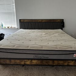 King Size Bed Frame And King Size Mattress. 