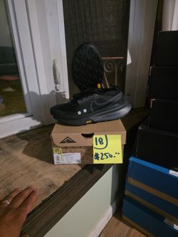 Nike Men's Low-top Sneakers