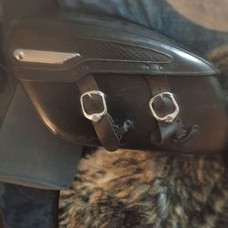 Harley Davidson hard leather saddle bags