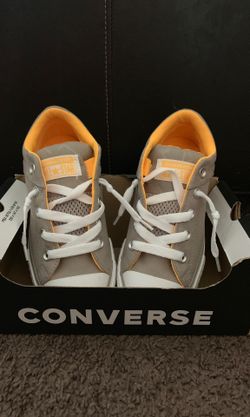 Converse Youth Size 2