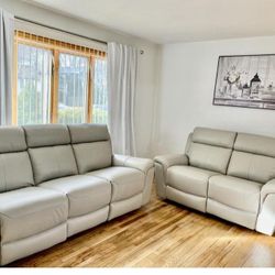 Dryden living room set 