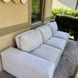 Laney Park Modular couch set
