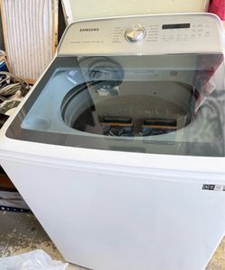 SAMSUNG LARGE CAPACITY WASHER