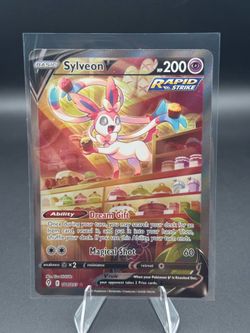 Sylveon V 184/203 NM Pokemon Alternate Art Evolving Skies