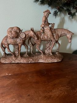 ANNIE JO STYLE 109 COWBOY HORSE SCULPTURE W/SLIGHT DAMAGE