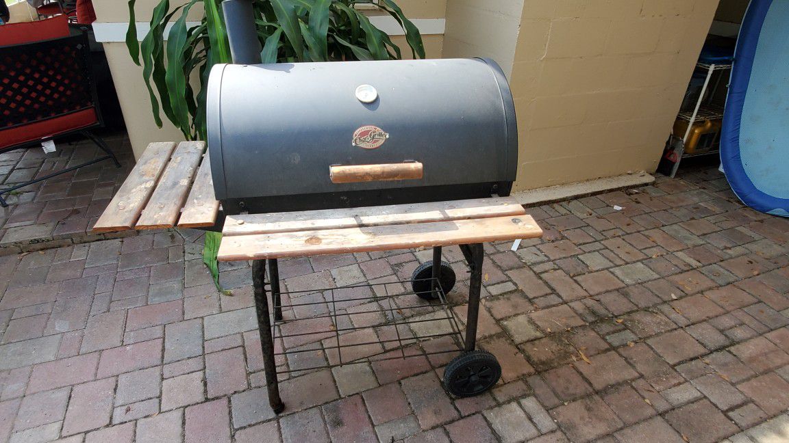 Char-Griller - Outlaw Charcoal Grill
