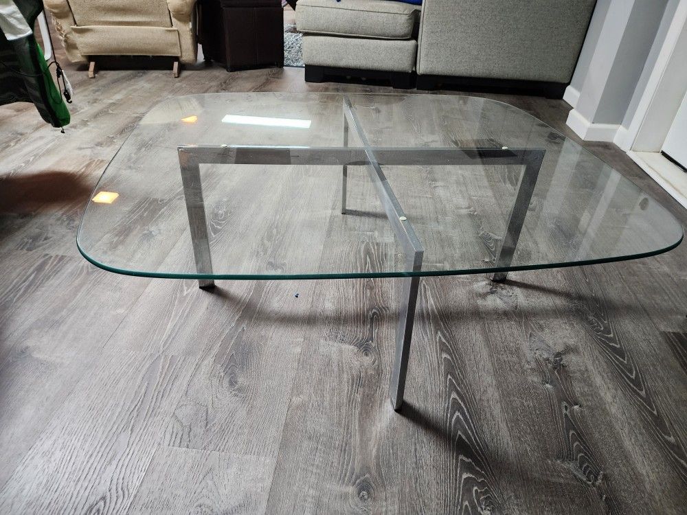 coffee table - glass with metal legs