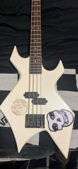 Bc rich warlock bass